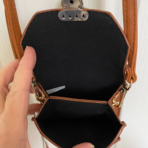 Alba faux/vegan leather cross body cell phone purse NWT - Picture 9 of 12